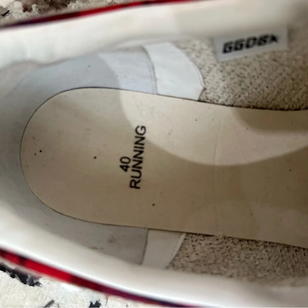 Golden Goose Running Sneakers - Picture 5 of 10